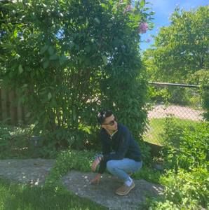 Meet your Posher, Elias